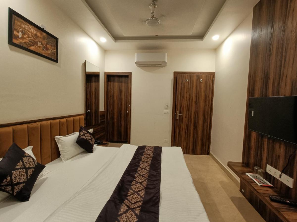 Hotel Vrinda Inn 우다이푸르 외부 사진